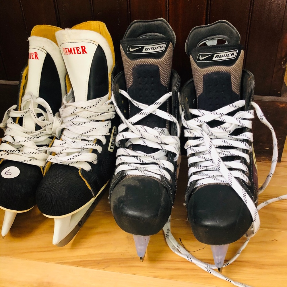 Bundle of 2 hockey skates